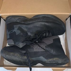 Under Armour Basketball Shoes
